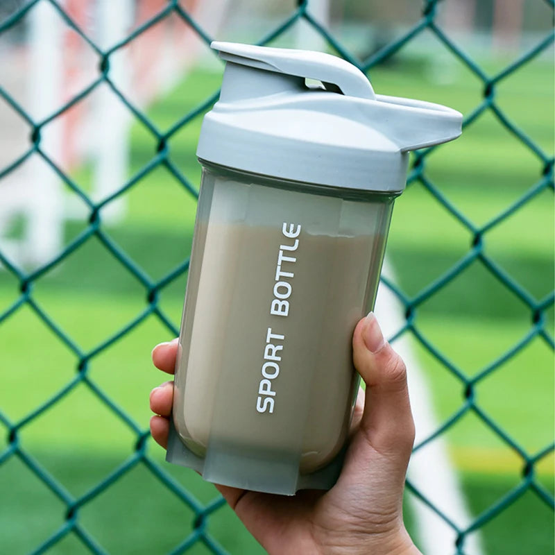 SHAKER SPORT BOTTLE - DE 600 ML